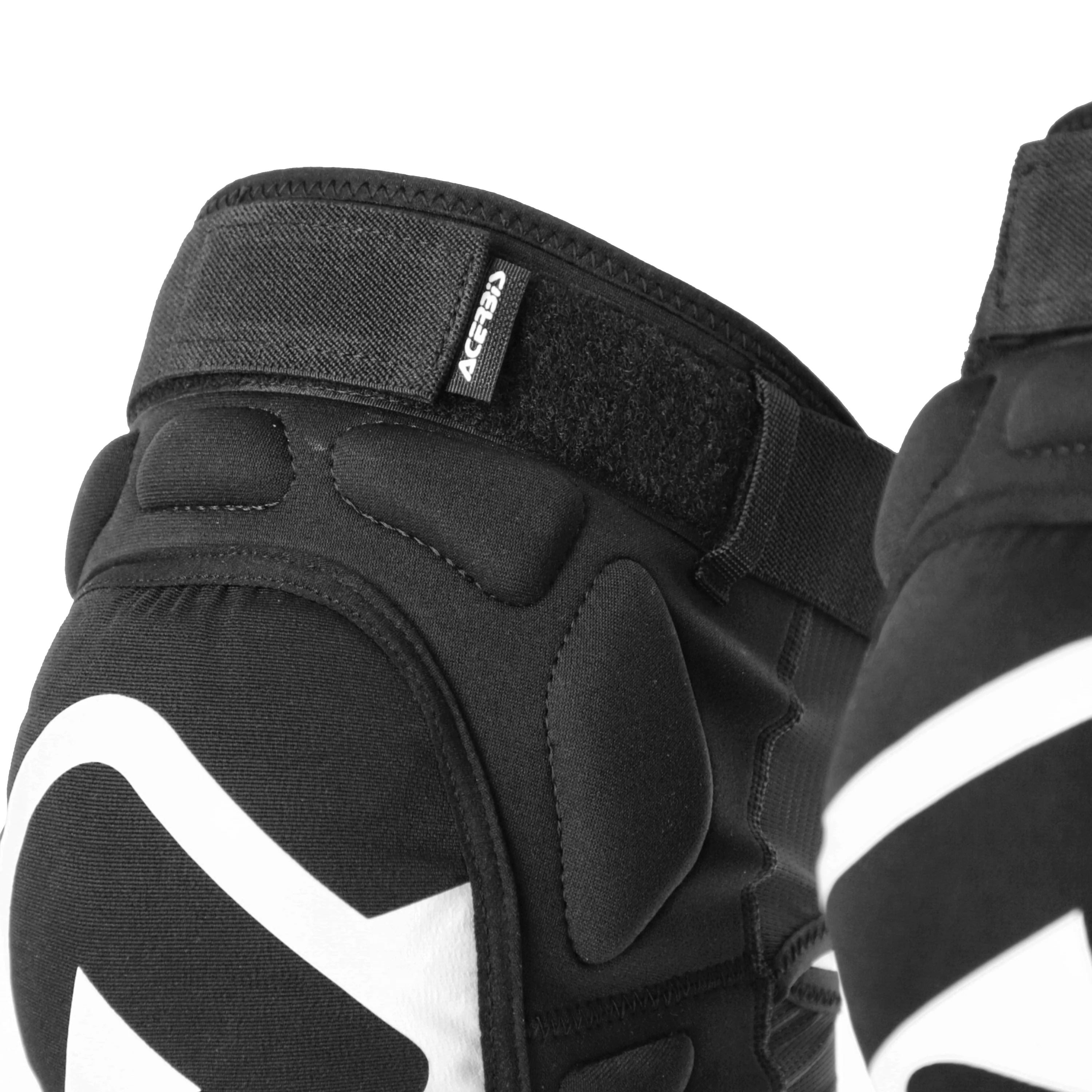 Soft - Adult Knee Guard for Motorcyclists (Black) - Image 4