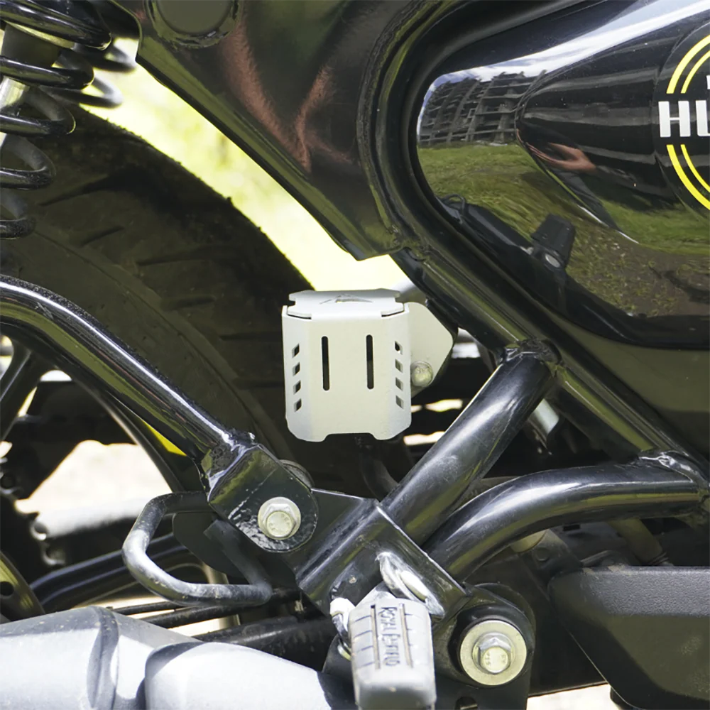 RE HUNTER BRAKE OIL RESERVOIR CAP REAR - Image 9