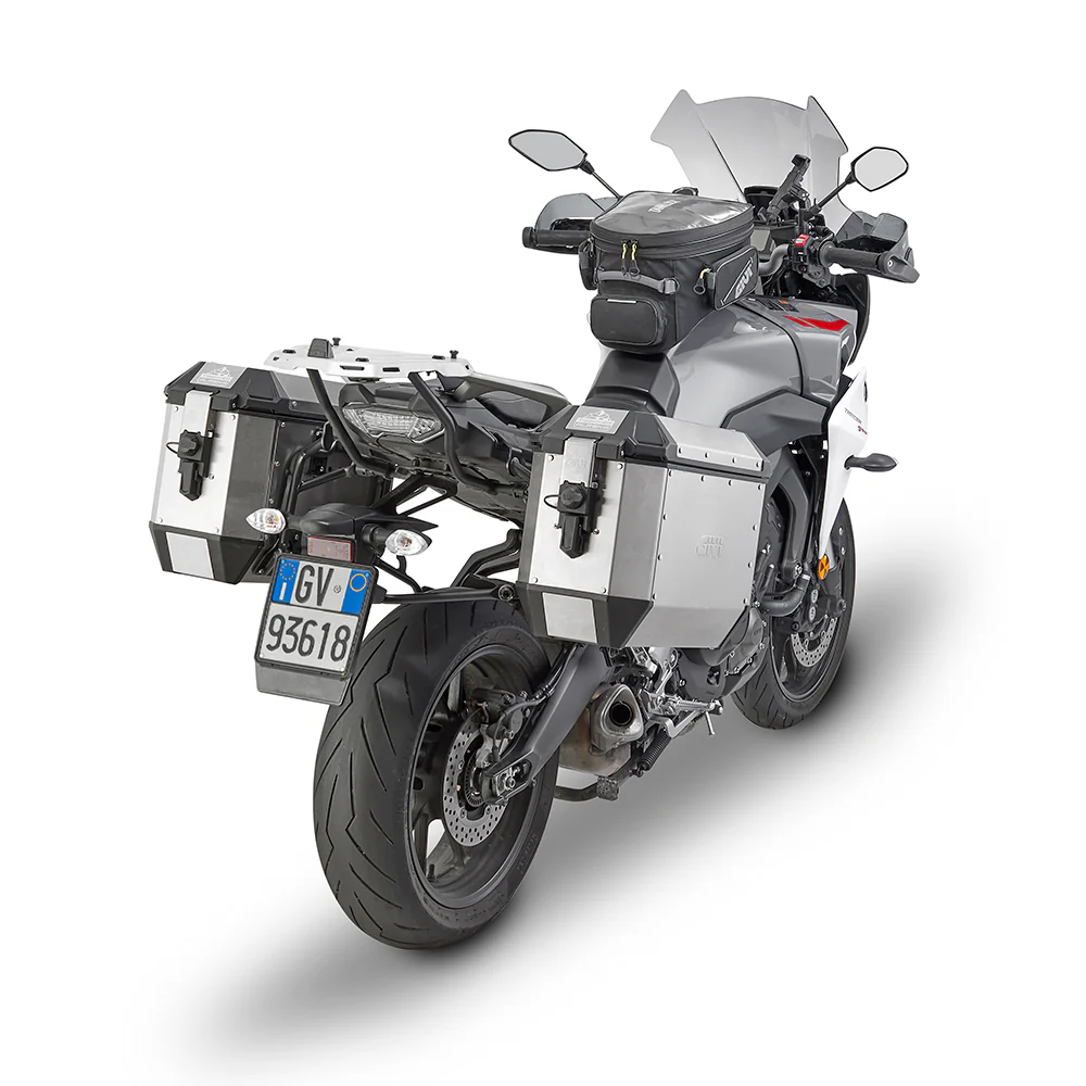 Side Pannier Set - 36L - Motorcycle Side Cases (Silver) - Image 6
